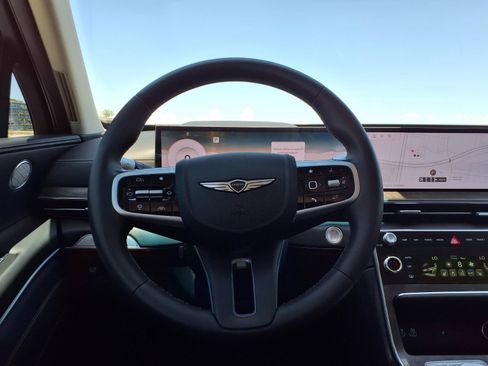 Certified 2026 Genesis GV80 2.5T Select AWD/4WD image 19
