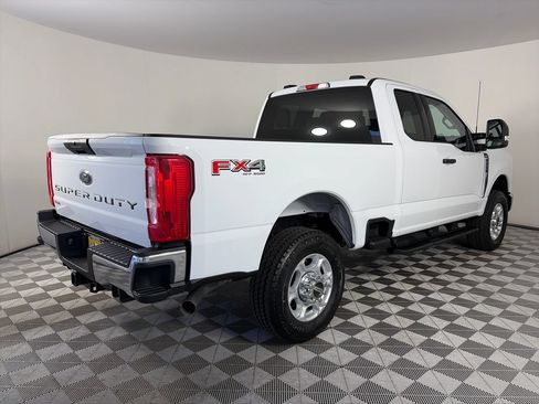 Certified 2026 Ford F250 XLT w/ FX4 Off-Road Package AWD/4WD image 7