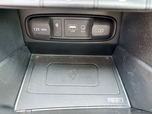 Used 2020 Hyundai Santa Fe Limited FWD image 31