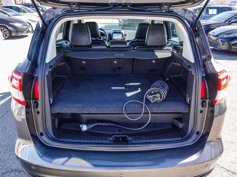 Used 2017 Ford C-MAX Energi Titanium image 26