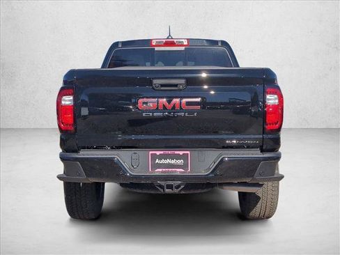 New 2026 GMC Canyon Denali image 6
