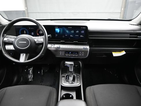 Used 2026 Hyundai Kona SEL Sport AWD/4WD image 17