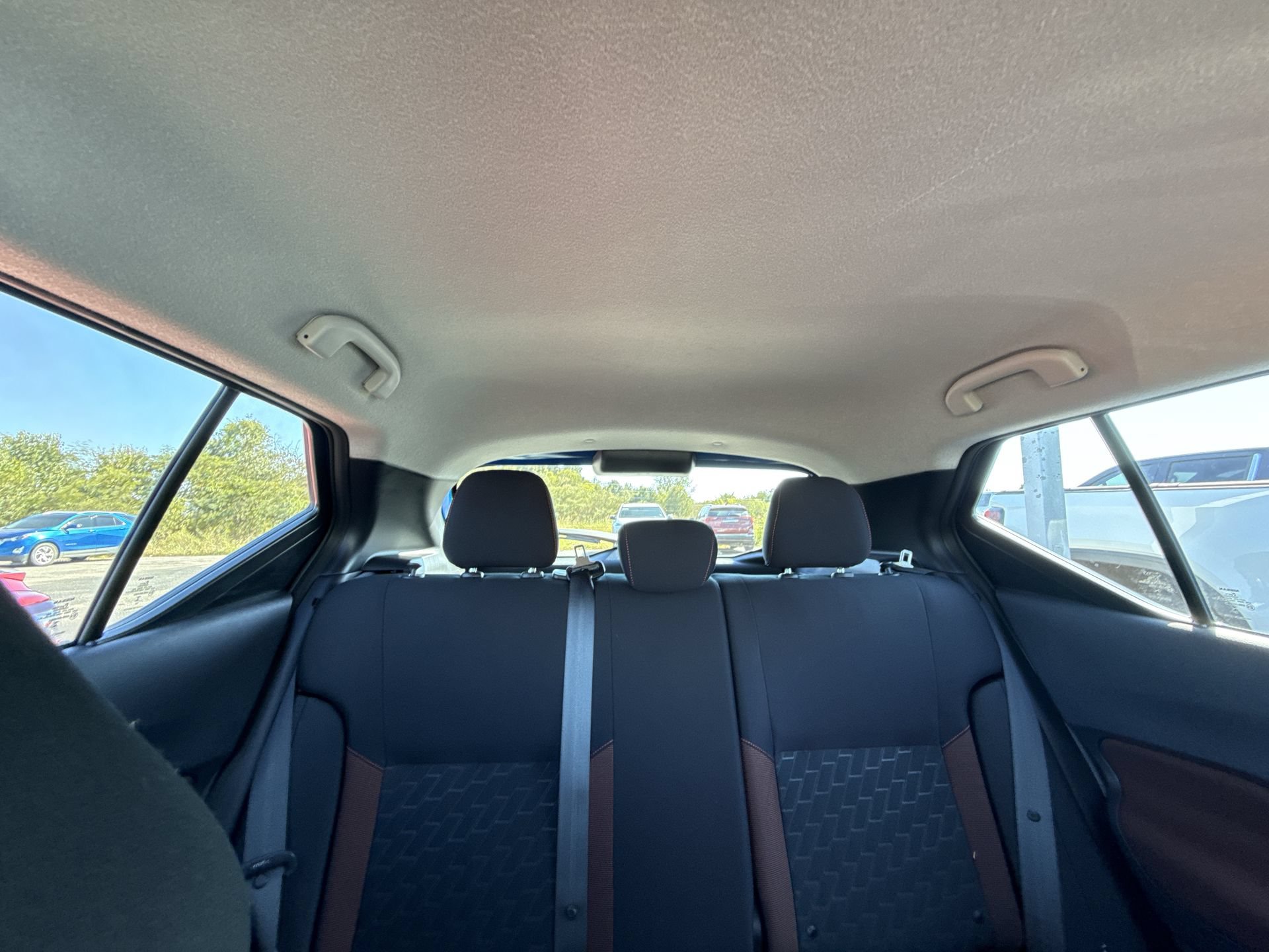 Used 2023 Nissan Kicks SR FWD image 11