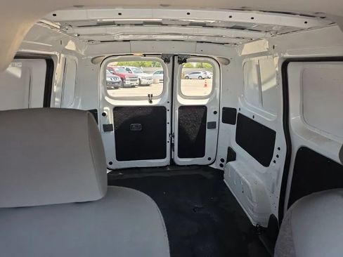 Used 2017 Nissan NV200 SV w/ Technology Package FWD image 14