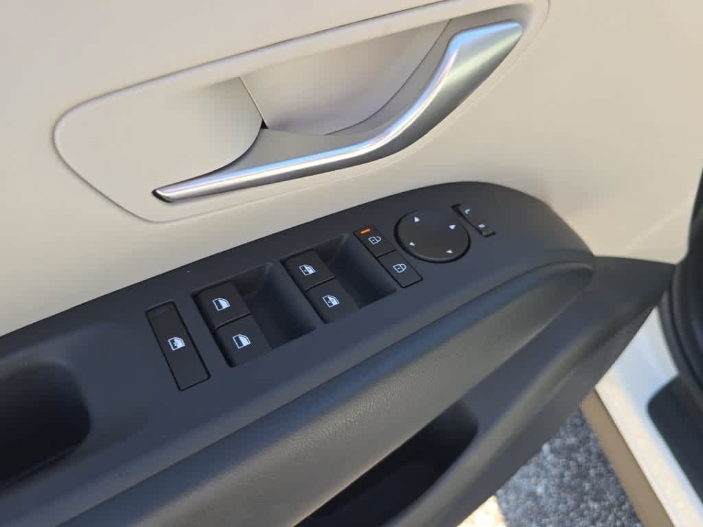 New 2026 Hyundai Tucson SEL Plus FWD image 17