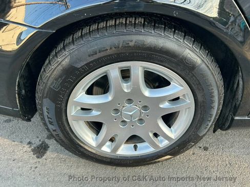Used 2006 Mercedes-Benz E 320 CDI Sedan image 55