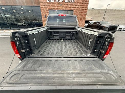 Used 2017 RAM 2500 Big Horn image 10