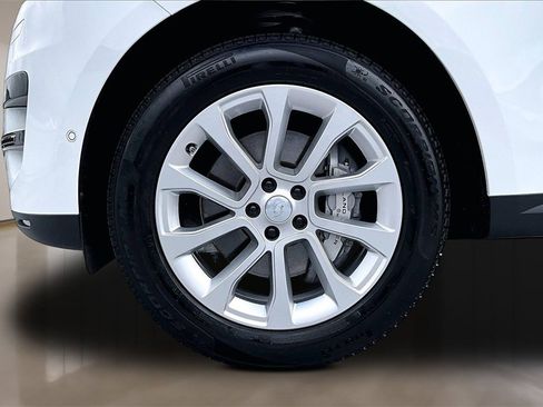 Certified 2025 Land Rover Range Rover Sport image 32