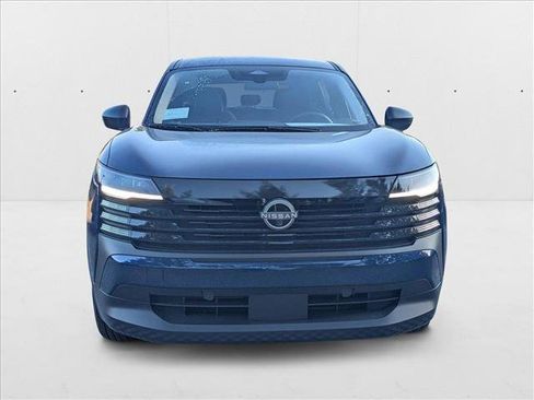 New 2025 Nissan Kicks S image 5