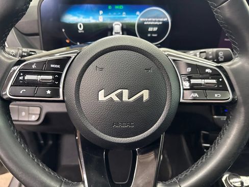Used 2024 Kia Seltos EX AWD/4WD image 25
