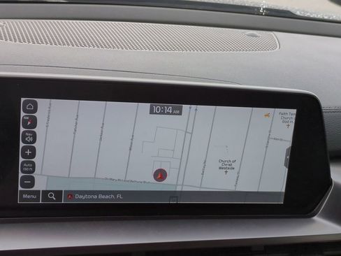 Used 2024 Kia Telluride S image 20