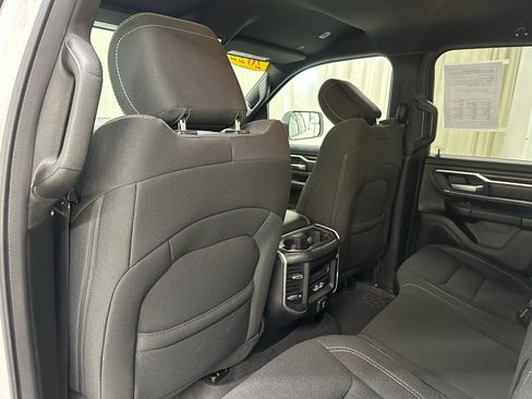 Used 2022 RAM 1500 Big Horn w/ Night Edition AWD/4WD image 20