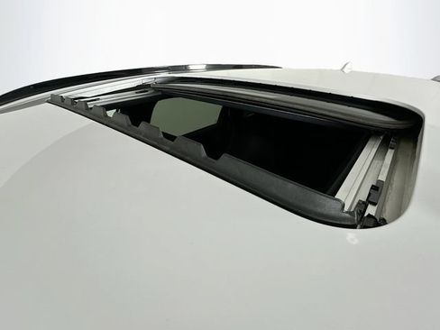 Certified 2024 Honda CR-V Sport image 9