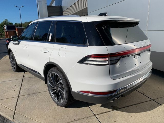 New 2026 Lincoln Aviator Reserve AWD/4WD image 3