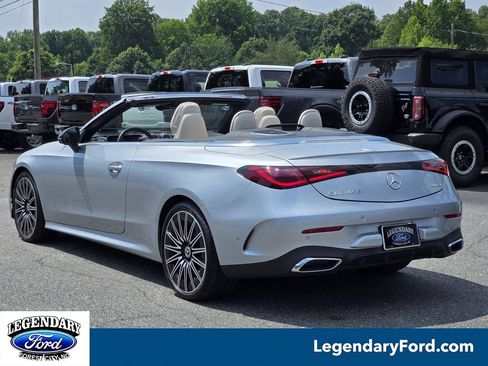 Used 2026 Mercedes-Benz CLE 450 4MATIC Cabriolet image 2