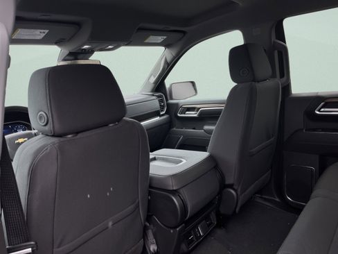 New 2026 Chevrolet Silverado 1500 LT image 19