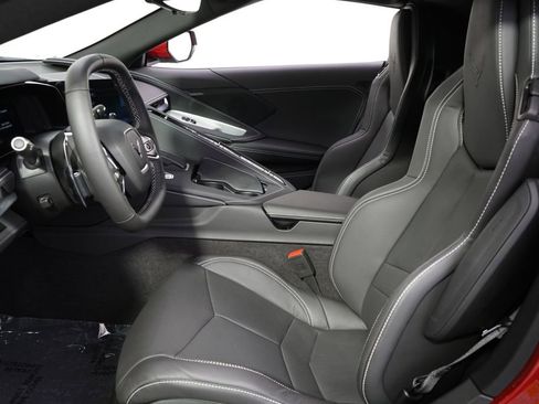 Used 2024 Chevrolet Corvette Stingray Coupe RWD image 13