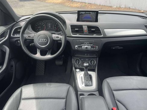 Used 2018 Audi Q3 2.0T Premium FWD image 12