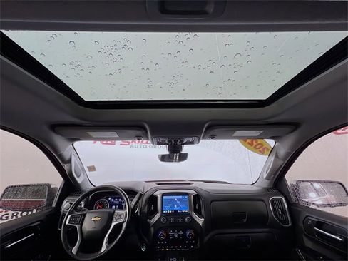 Used 2022 Chevrolet Silverado 1500 LTZ w/ LTZ Premium Package image 26