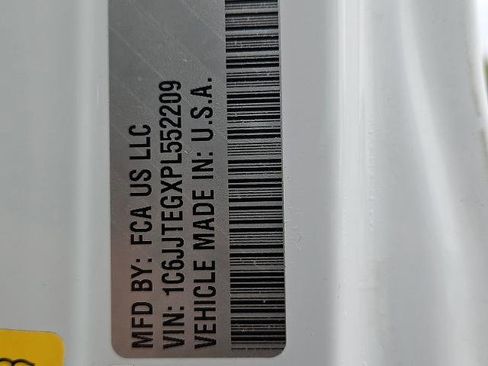 Used 2023 Jeep Gladiator Mojave w/ LED Lighting Group image 30