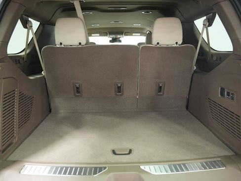 New 2026 GMC Yukon XL Denali image 12