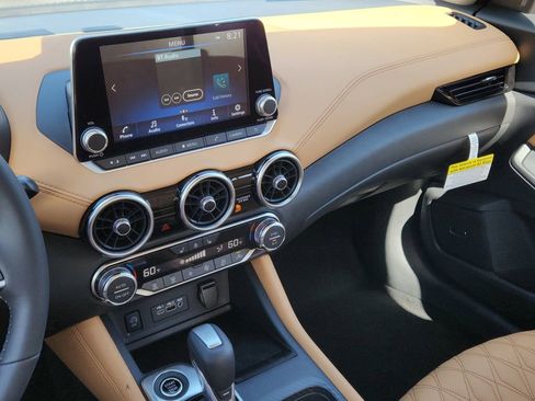 New 2025 Nissan Sentra SV w/ SV Premium Package image 18