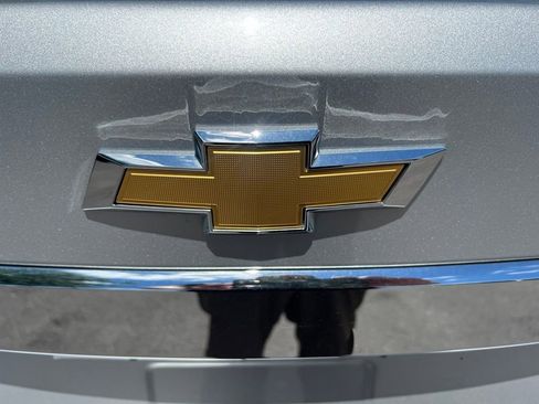 Used 2015 Chevrolet Cruze LS FWD image 30