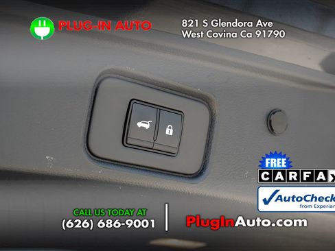 Used 2025 Nissan Pathfinder SV FWD image 13