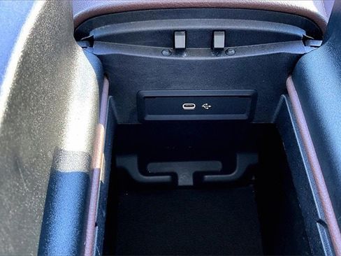 Certified 2024 Mercedes-Benz GLE 450 4MATIC image 19