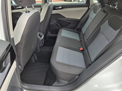 New 2026 Volkswagen Taos S AWD/4WD image 7