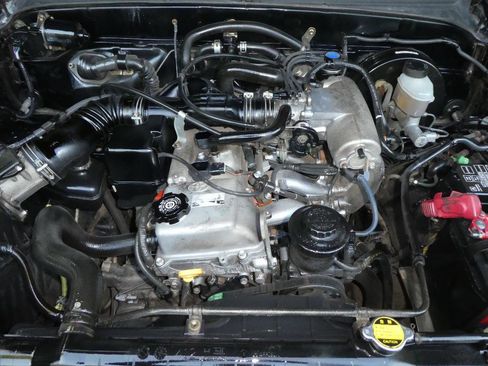 Used 2002 Toyota Tacoma PreRunner image 13