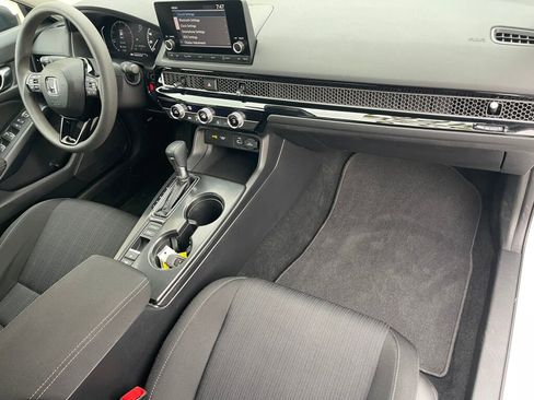 Used 2023 Honda Civic LX image 28