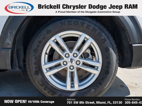 Used 2023 Ford Explorer XLT w/ Equipment Group 202A image 34