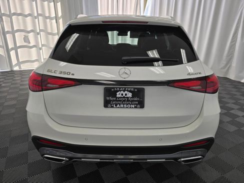 New 2026 Mercedes-Benz GLC 350e 4MATIC image 5