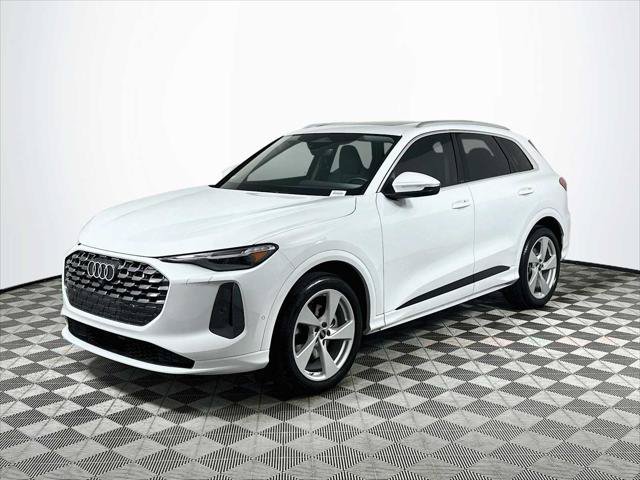 Certified 2025 Audi Q5 Prestige AWD/4WD image 3