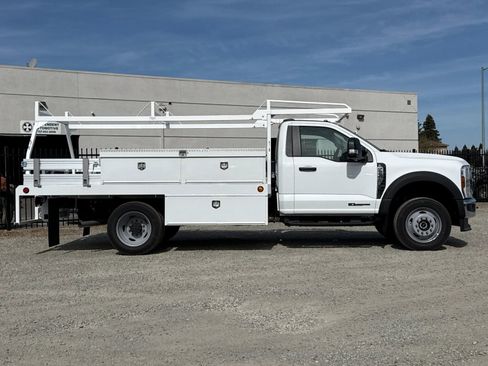 New 2026 Ford F550 4x4 Regular Cab Super Duty image 3