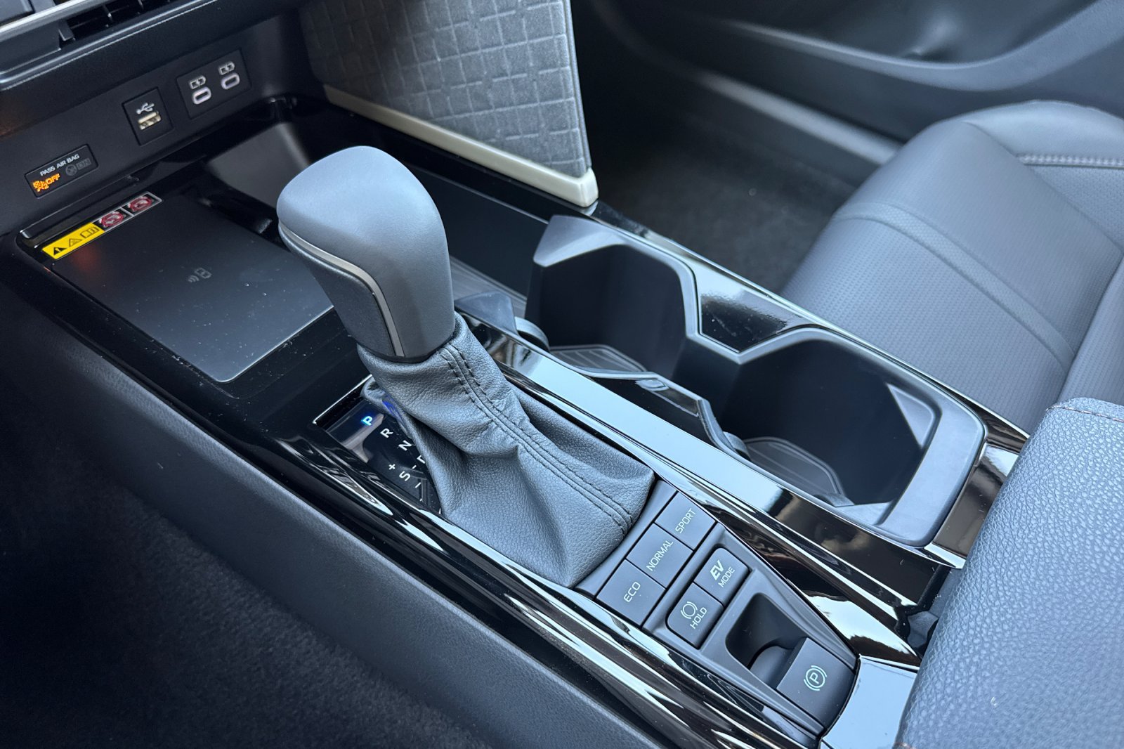 New 2026 Toyota Camry XLE FWD image 25