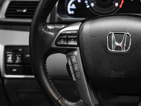Used 2017 Honda Odyssey EX-L image 18