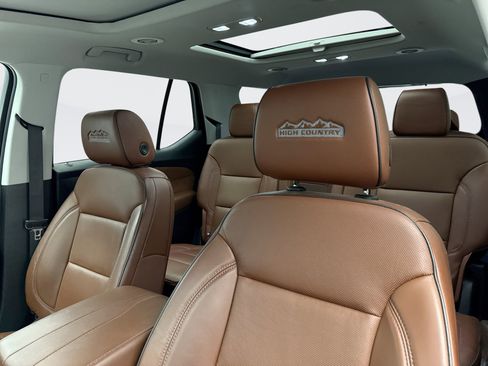 Used 2020 Chevrolet Traverse High Country image 10