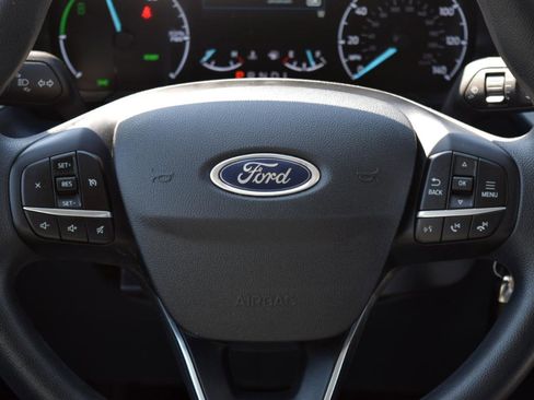 Used 2024 Ford Maverick XLT image 19