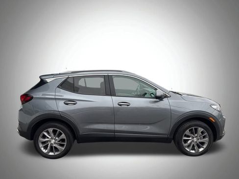 Used 2022 Buick Encore GX Essence w/ Advanced Technology Package image 6