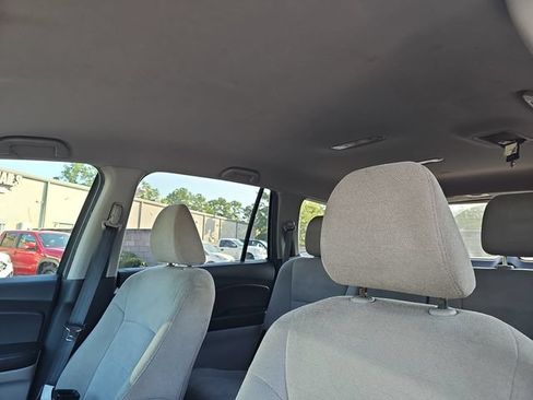 Used 2019 Honda Pilot EX image 10