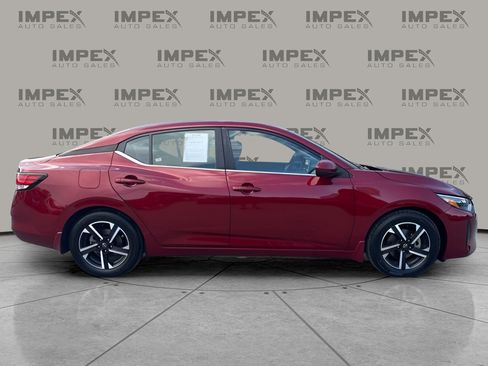 Used 2024 Nissan Sentra SV FWD image 6