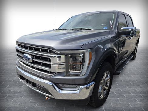 Used 2021 Ford F150 Lariat w/ Equipment Group 502A High AWD/4WD image 3