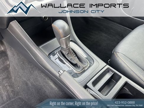 Used 2017 Subaru Crosstrek 2.0i Limited image 19