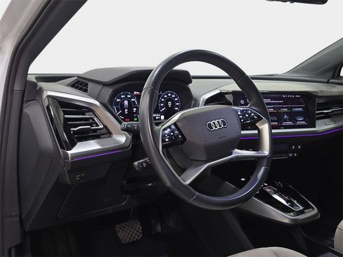 Used 2024 Audi Q4 e-tron Premium Plus w/ Premium Plus image 14