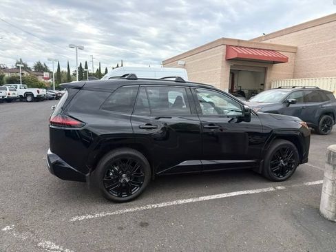 Used 2026 Toyota RAV4 XSE w/ Panoramic Sun Roof Package AWD/4WD image 4