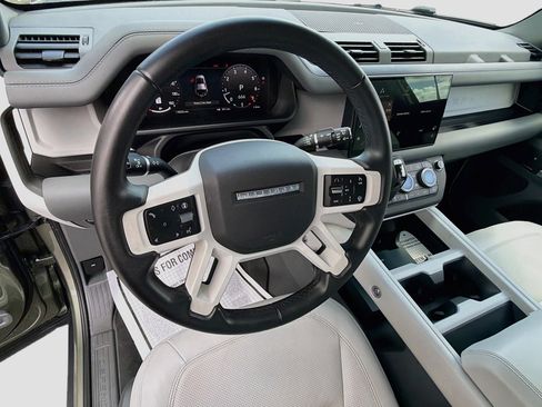 Certified 2025 Land Rover Defender 110 S AWD/4WD image 26