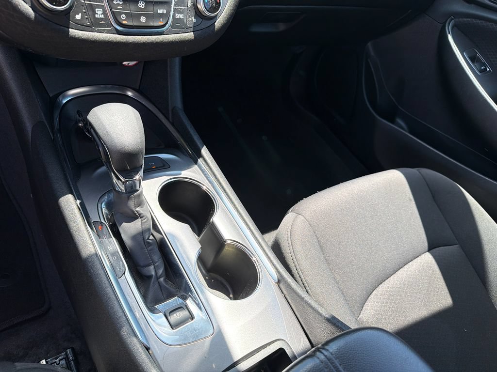 Used 2025 Chevrolet Malibu LT FWD image 31