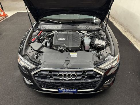 Used 2024 Audi A6 Premium Plus image 11